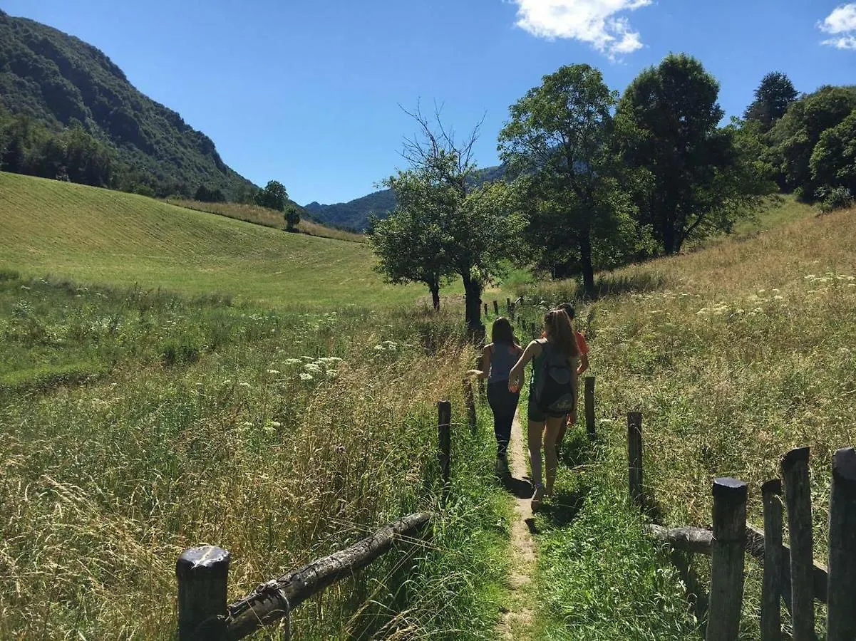Farm stay Agriturismo Cascina Cornella Cremeno
